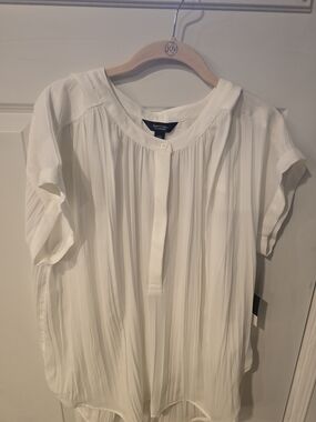 Simply Vera Vera Wang White Pleated Short Sleeve Blouse
